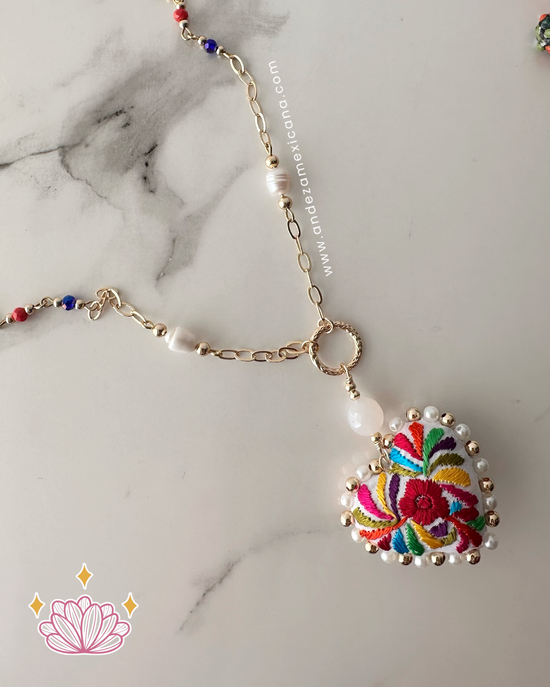 Collar Monserrat