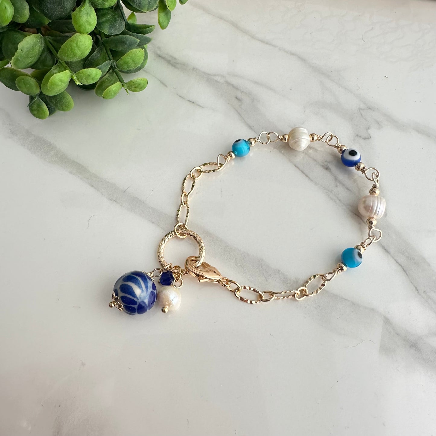 Pulsera ojito con Talavera