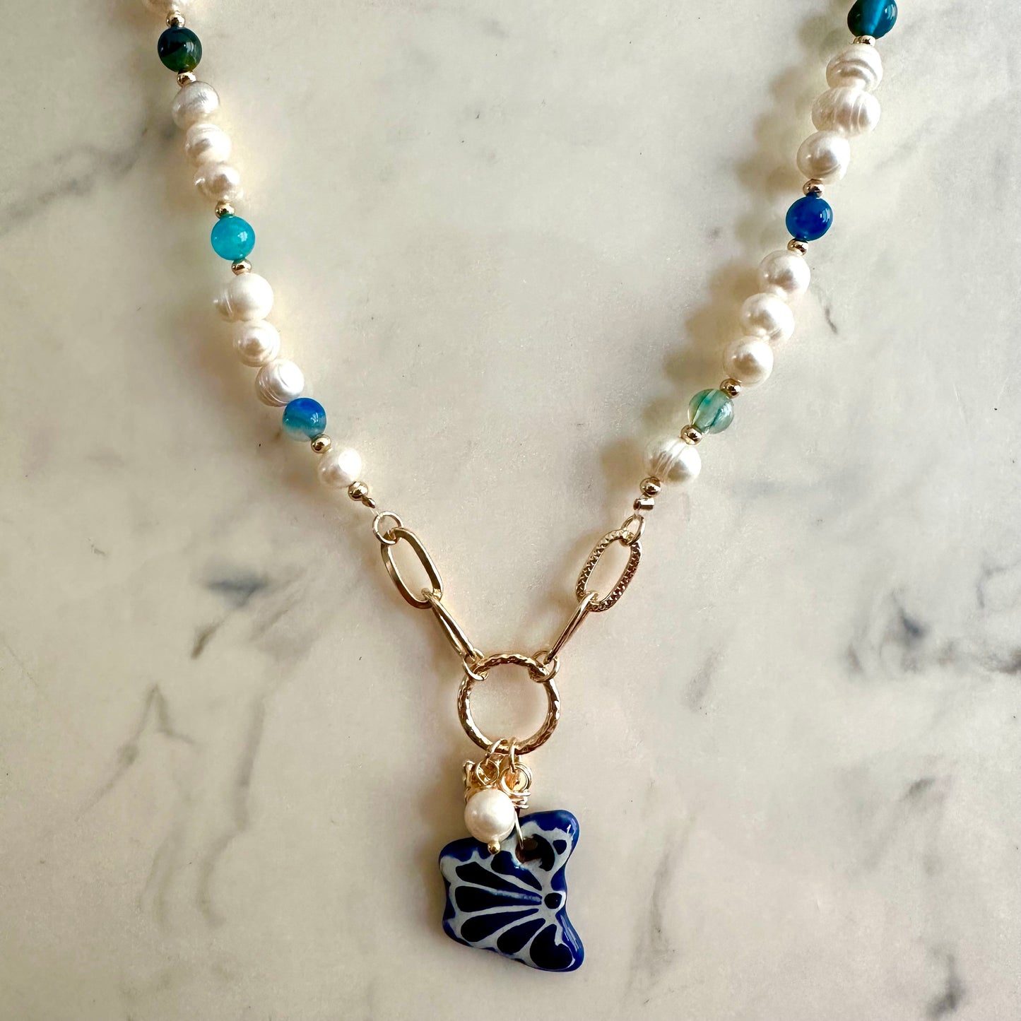 Collar Metamorfosis